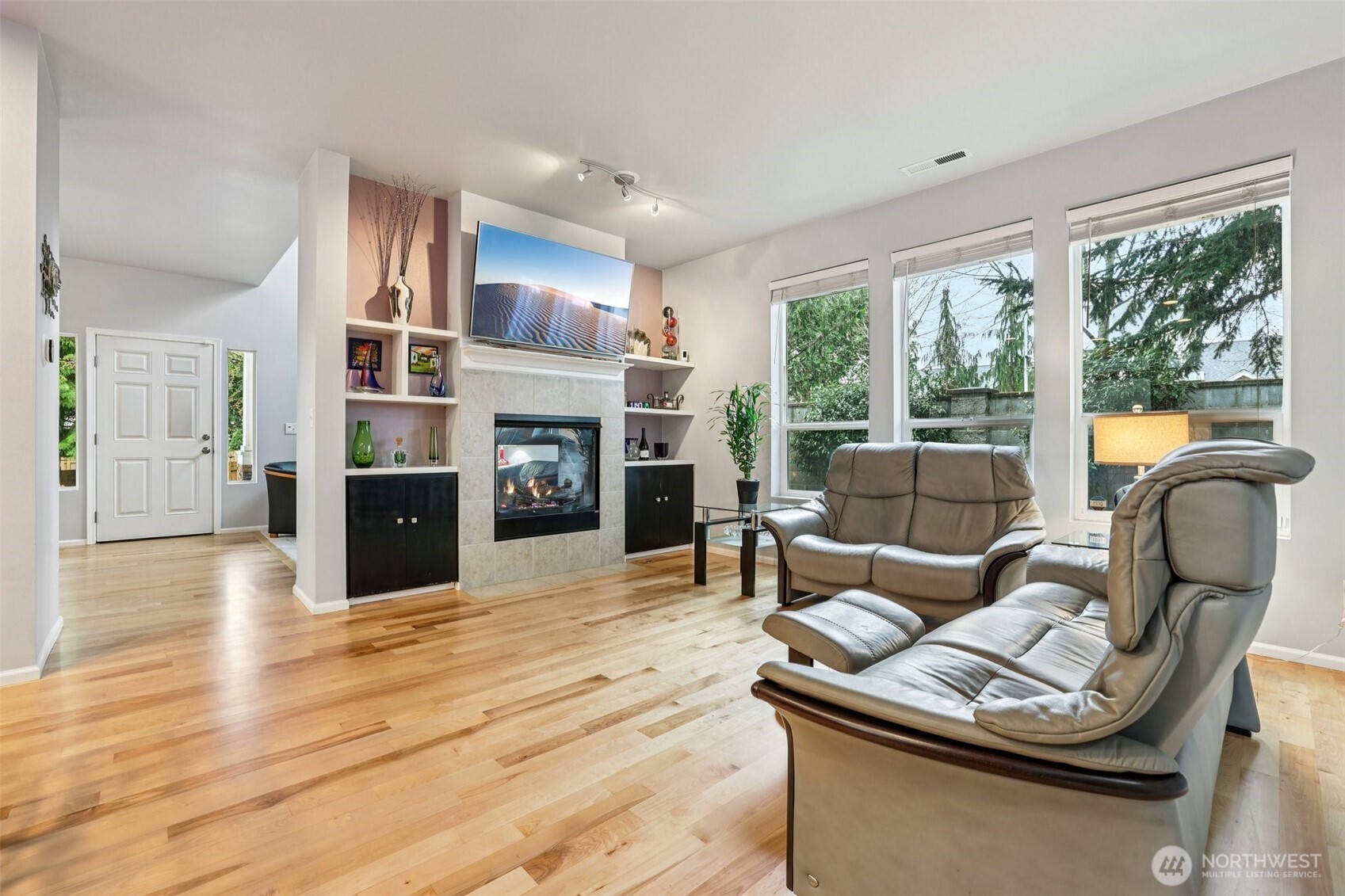 6644 Francis Loop SE, Auburn, WA 98092-8212