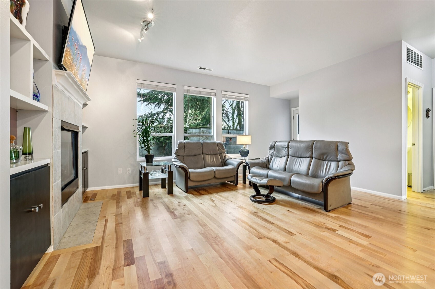 6644 Francis Loop SE, Auburn, WA 98092-8212