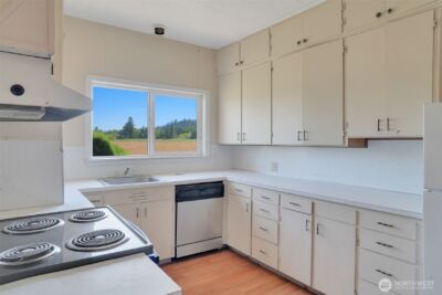 2001 Heckard Road , Raymond, WA 98577 - Photo 20