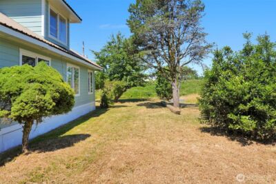 2001 Heckard Road , Raymond, WA 98577 - Photo 8