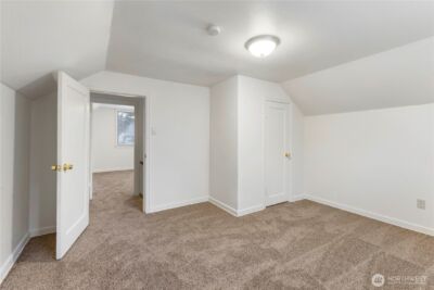 10114 Canyon Road E, Puyallup, WA 98373 - Photo 18