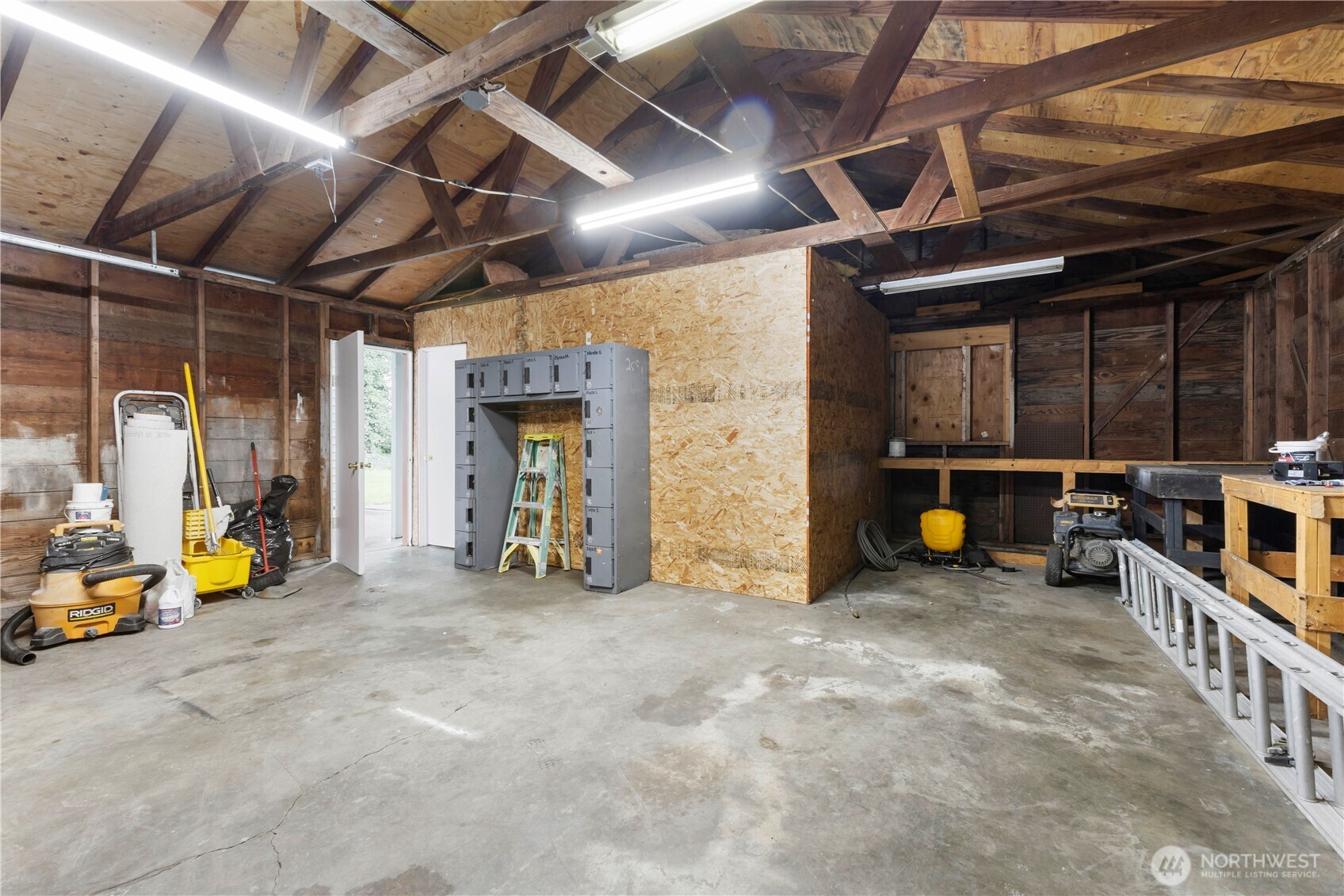 10114 Canyon Road E, Puyallup, WA 98373