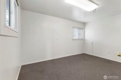 10114 Canyon Road E, Puyallup, WA 98373 - Photo 25