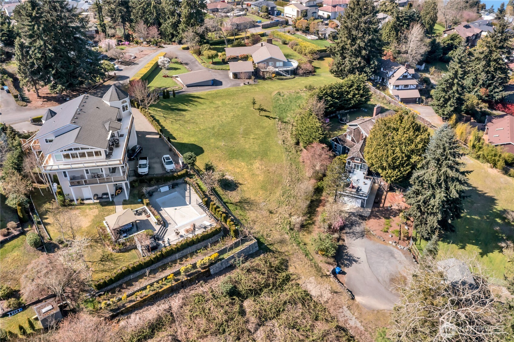 6210 Dash Point Boulevard NE, Tacoma, WA 98422