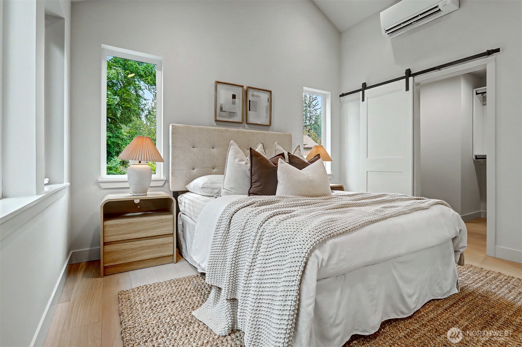 11219 NE 95th Street , Kirkland, WA 98033