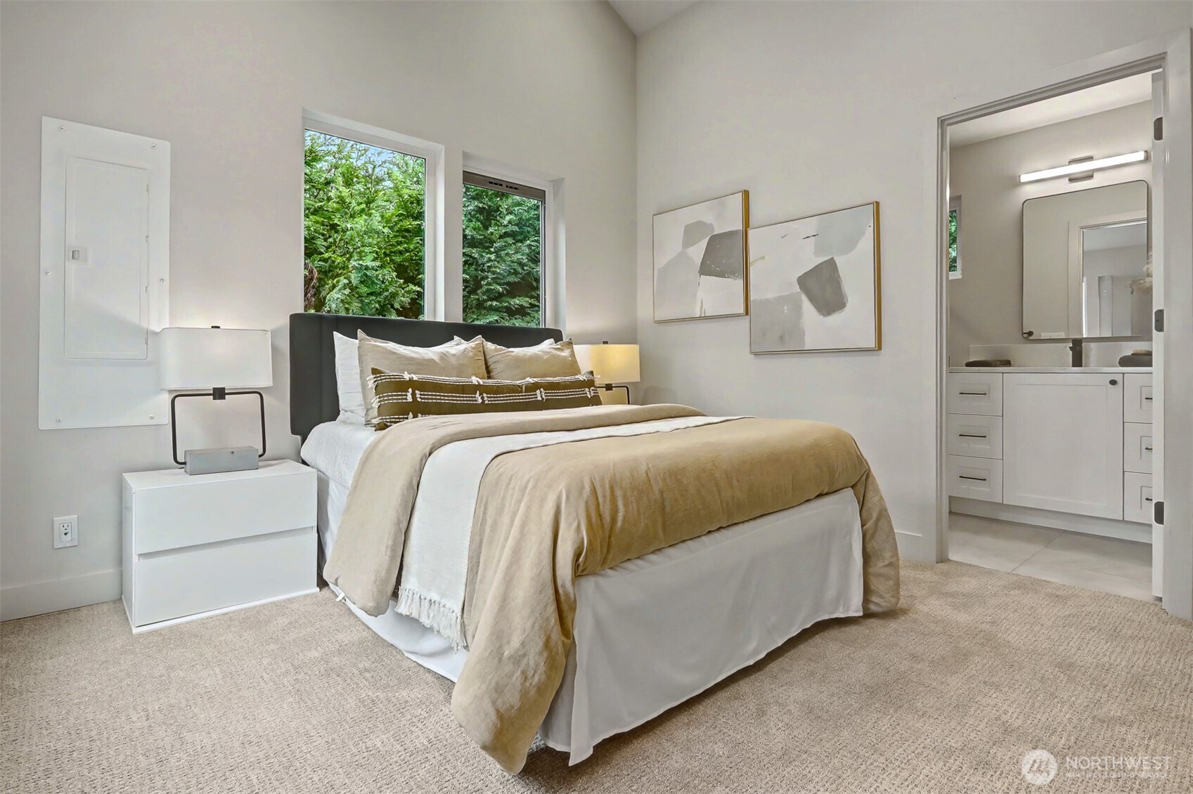 11219 NE 95th Street , Kirkland, WA 98033