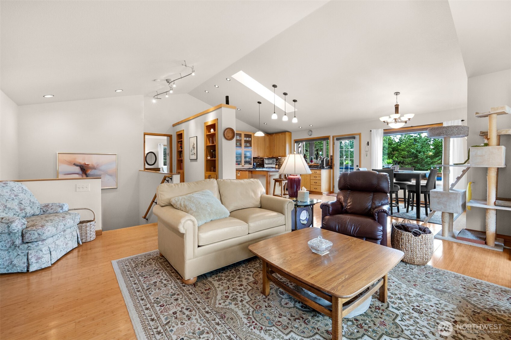 402 SW 17th , Long Beach, WA 98631