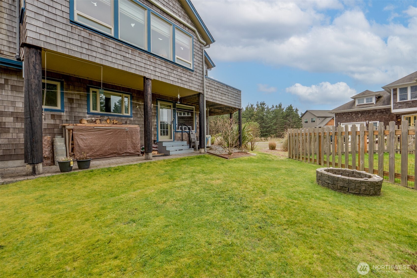 402 SW 17th , Long Beach, WA 98631