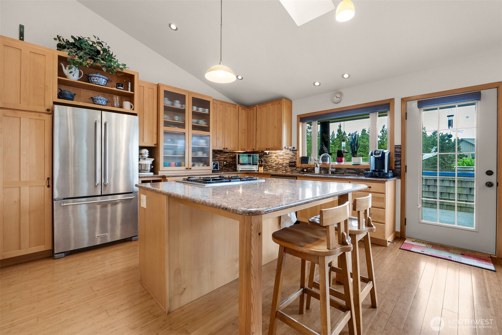 402 SW 17th , Long Beach, WA 98631