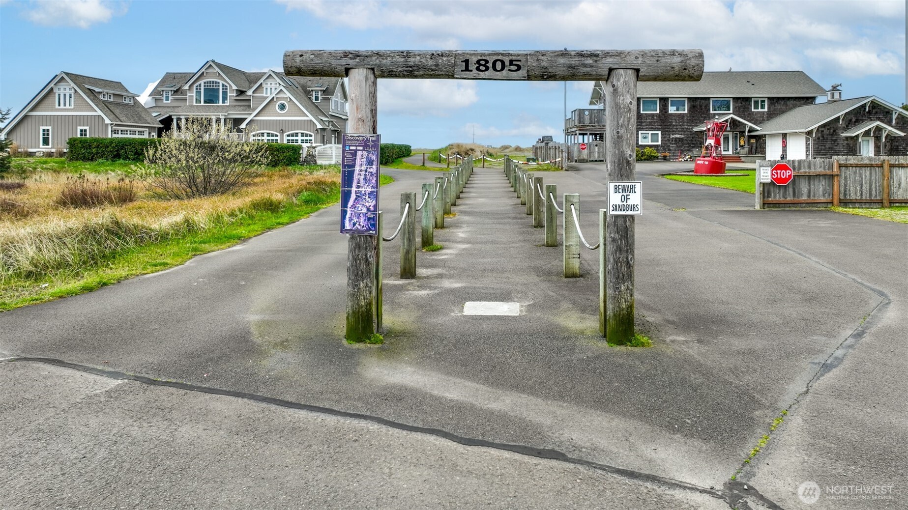 402 SW 17th , Long Beach, WA 98631