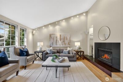 6640 114th Avenue SE, Bellevue, WA 98006