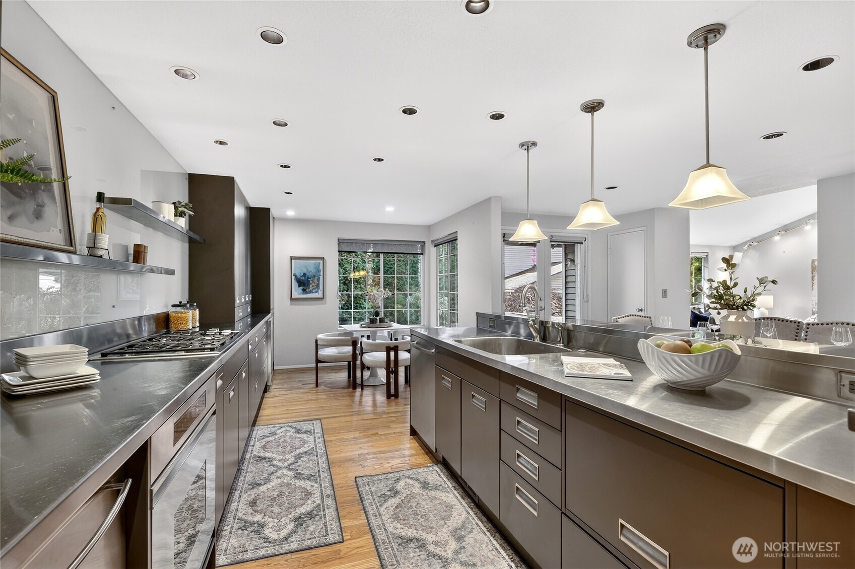 6640 114th Avenue SE, Bellevue, WA 98006