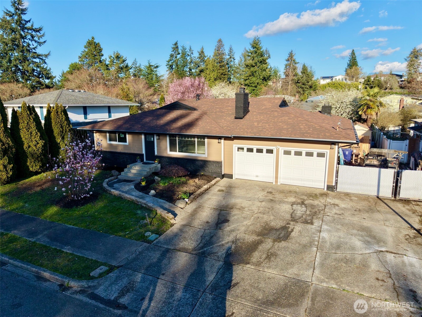 7633 S Wilkeson Street , Tacoma, WA 98408