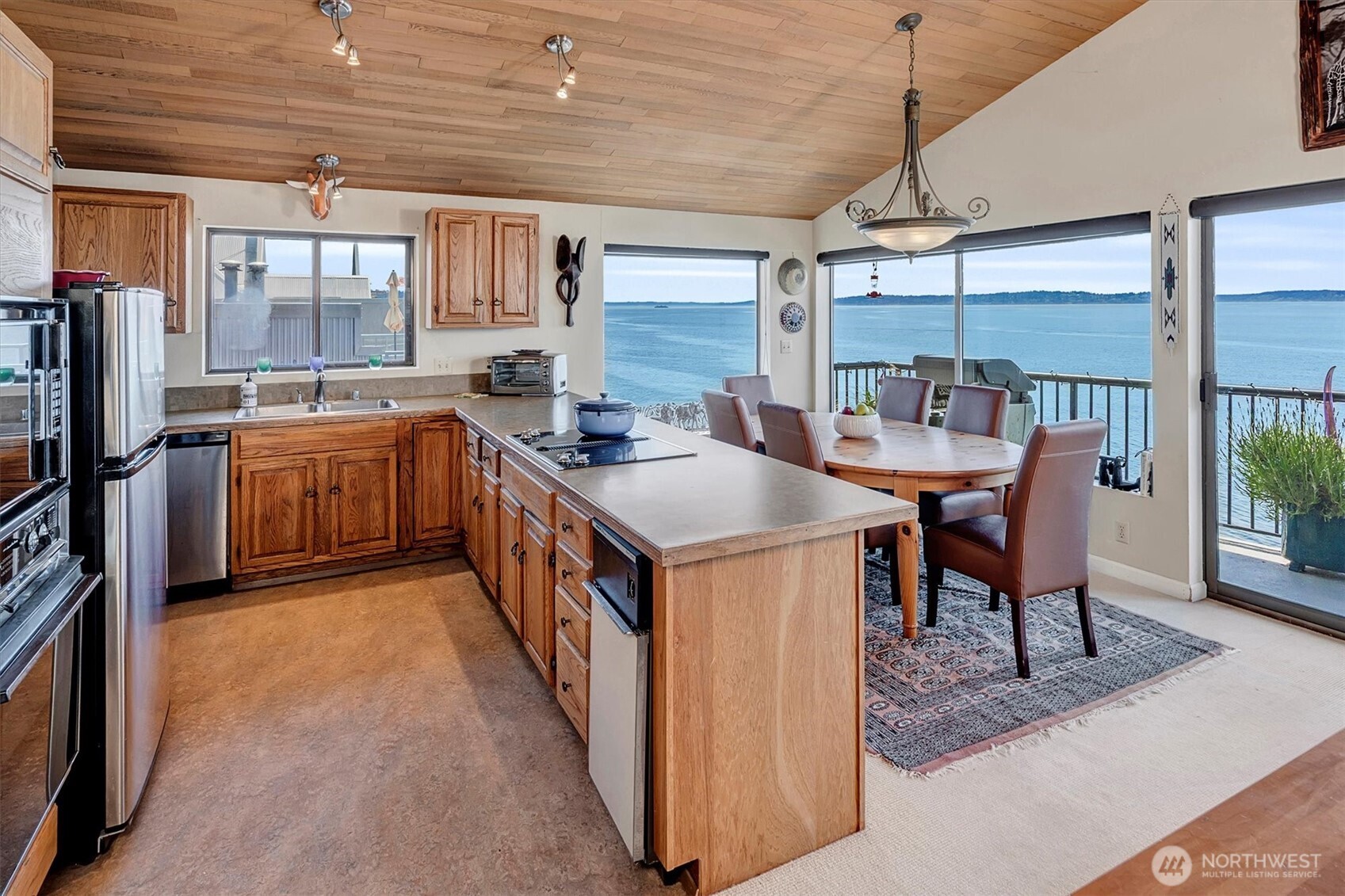 4131 Beach Drive SW, Seattle, WA 98116