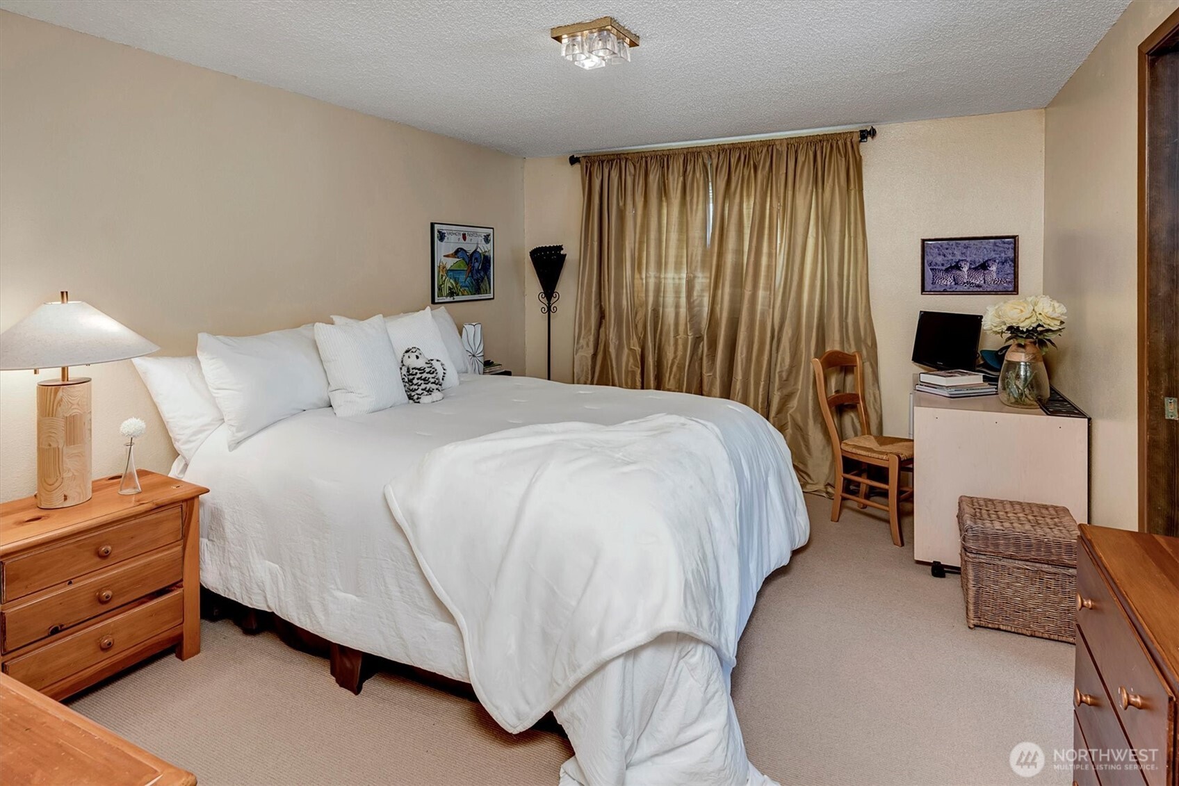 4131 Beach Drive SW, Seattle, WA 98116