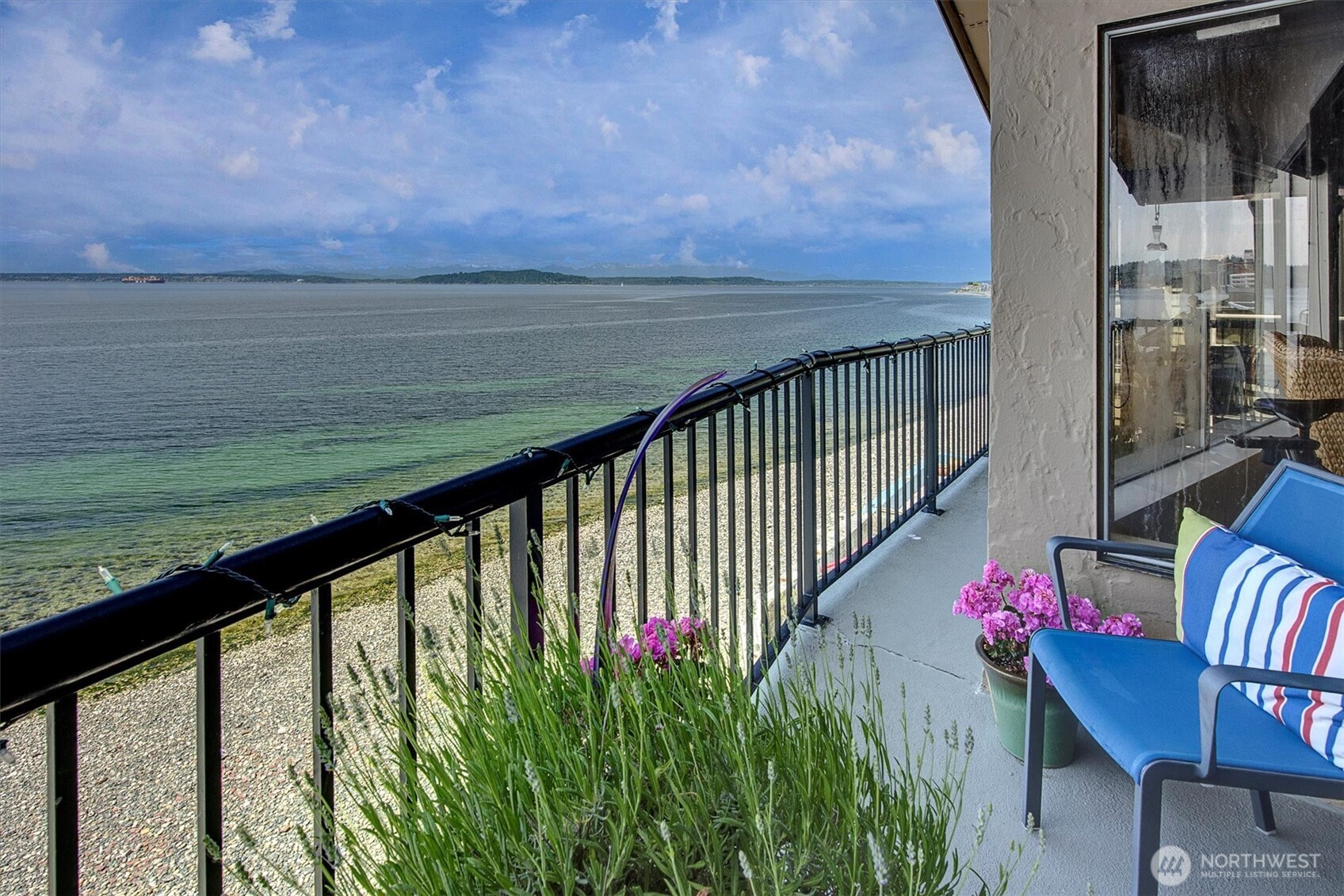 4131 Beach Drive SW, Seattle, WA 98116