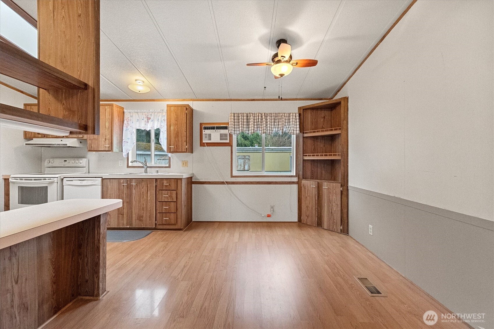 9403 Pierce Lane #24, Sedro Woolley, WA 98284