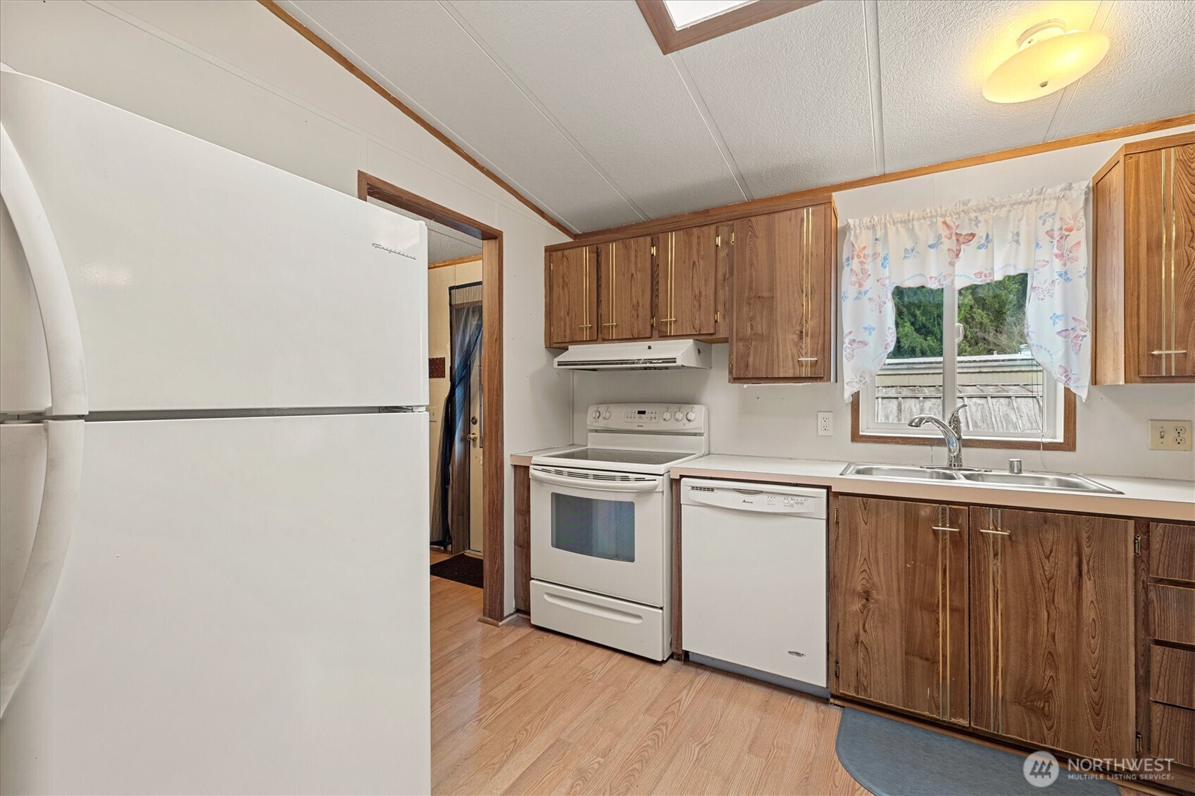 9403 Pierce Lane #24, Sedro Woolley, WA 98284