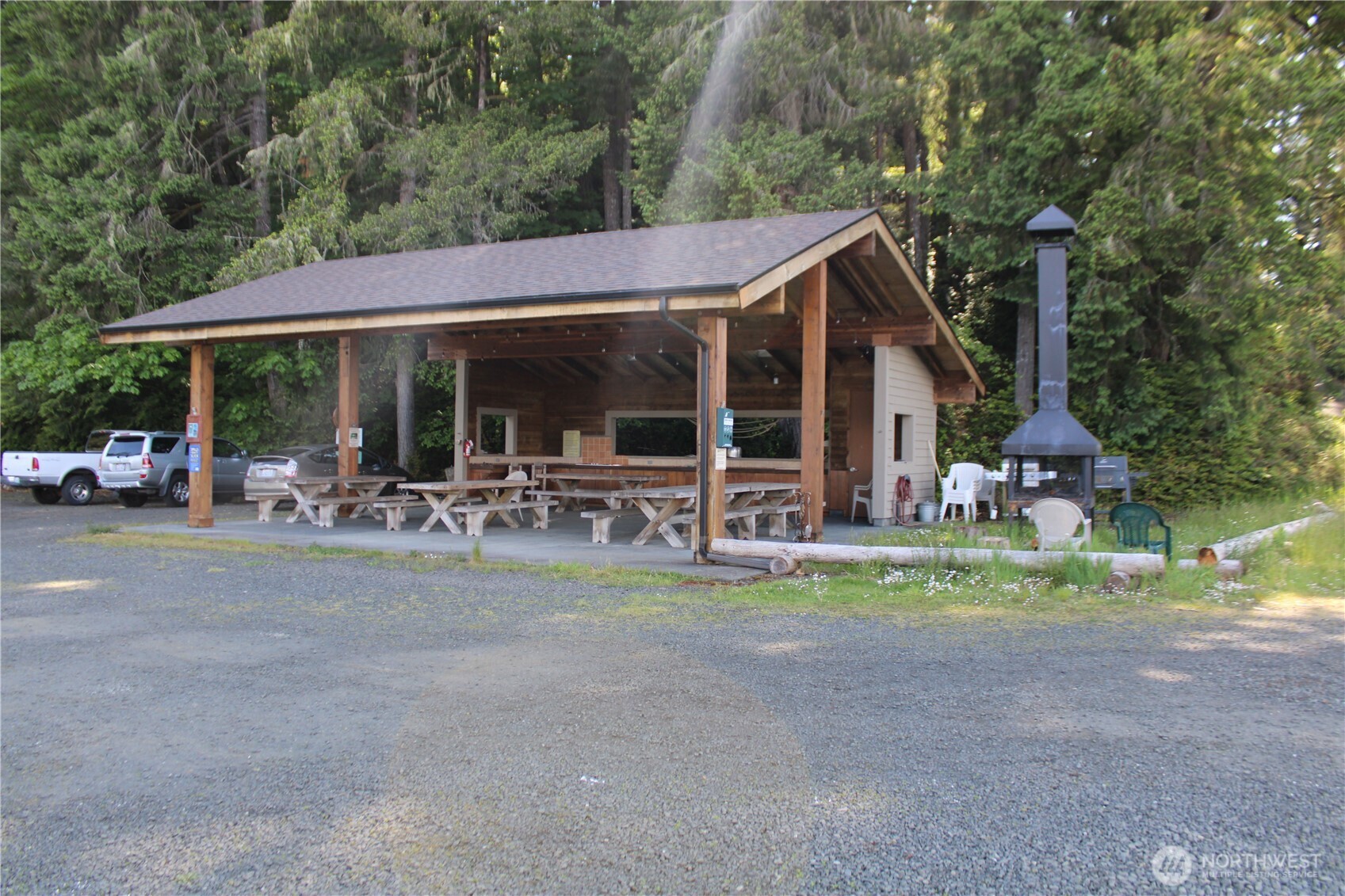 655 E Portage Road , Shelton, WA 98584