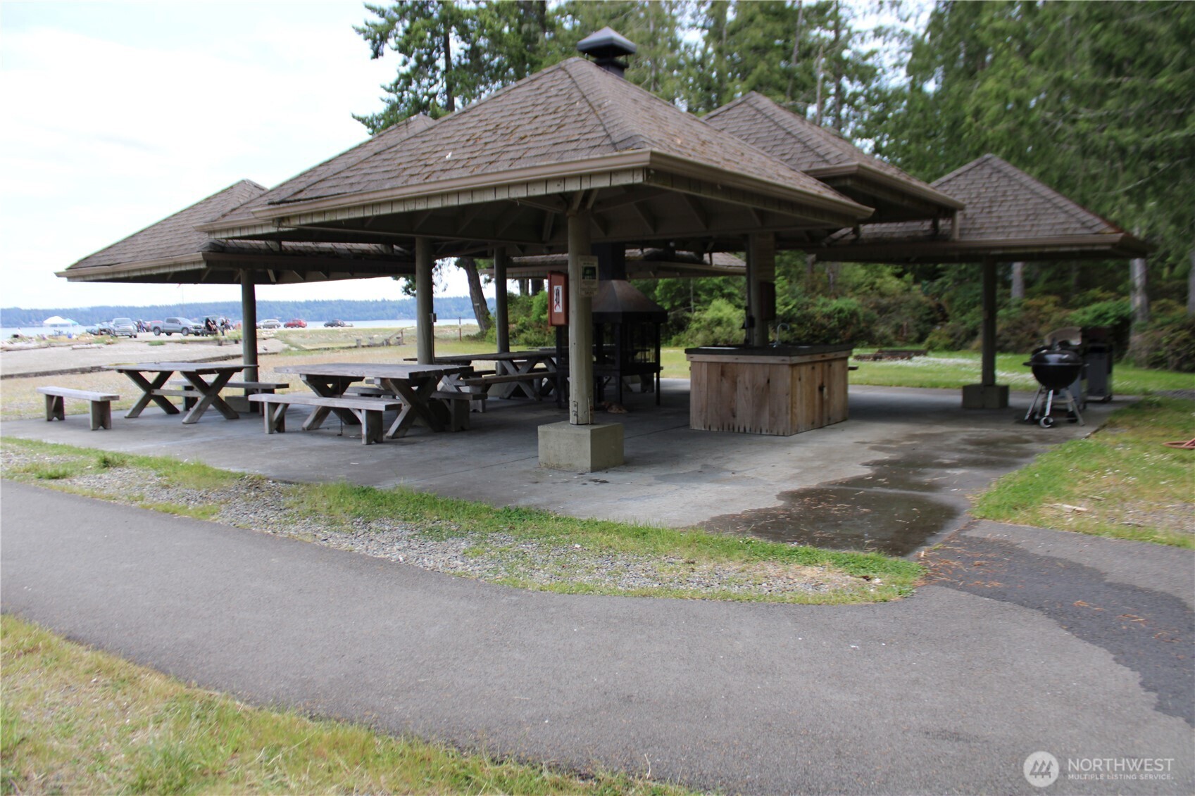 655 E Portage Road , Shelton, WA 98584