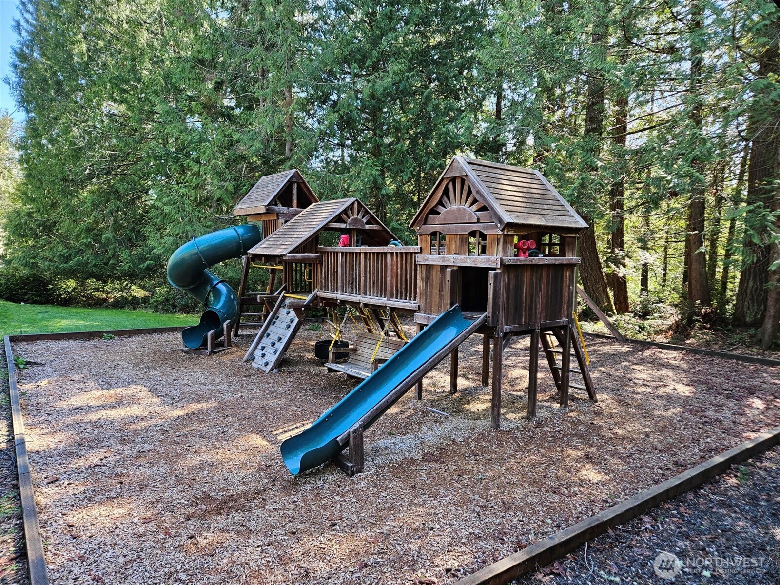 655 E Portage Road , Shelton, WA 98584