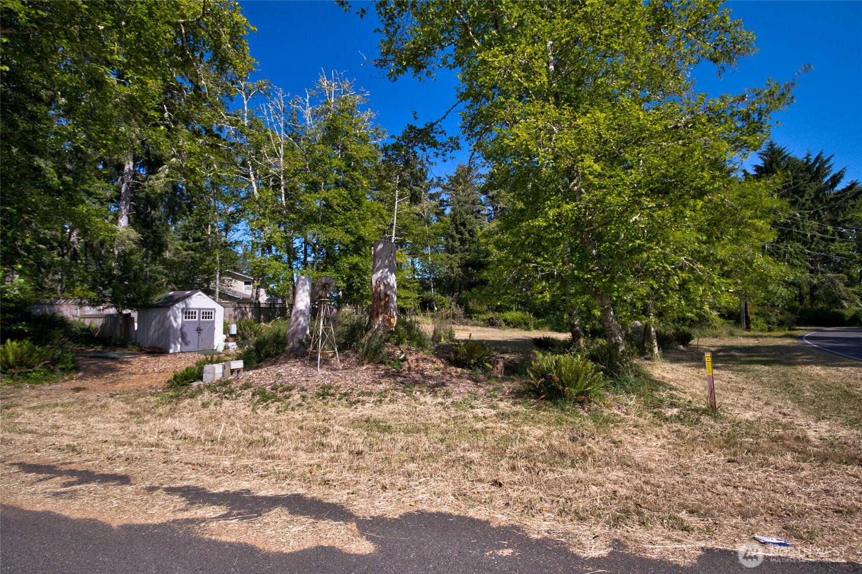 800 Duck Lake Drive SE, Ocean Shores, WA 98569