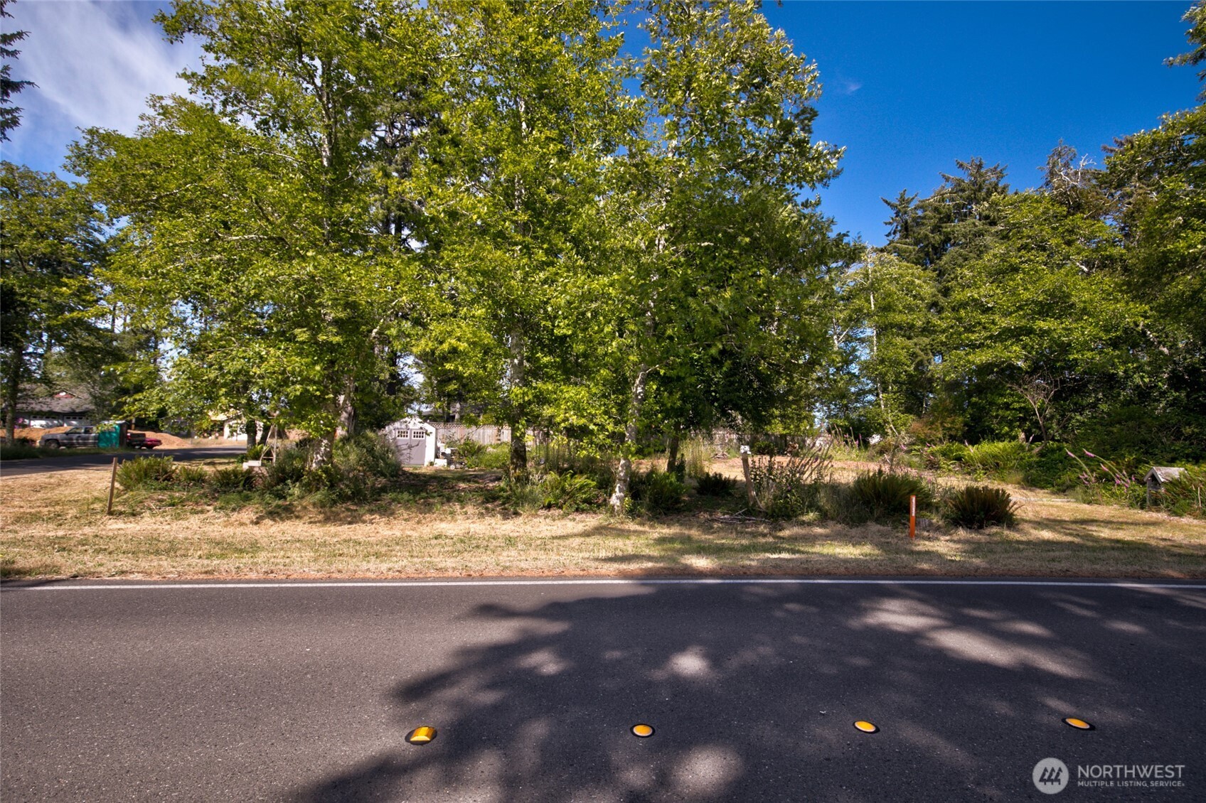 800 Duck Lake Drive SE, Ocean Shores, WA 98569