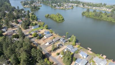 544 Mt Olympus Avenue SE, Ocean Shores, WA 98569 - Photo 13