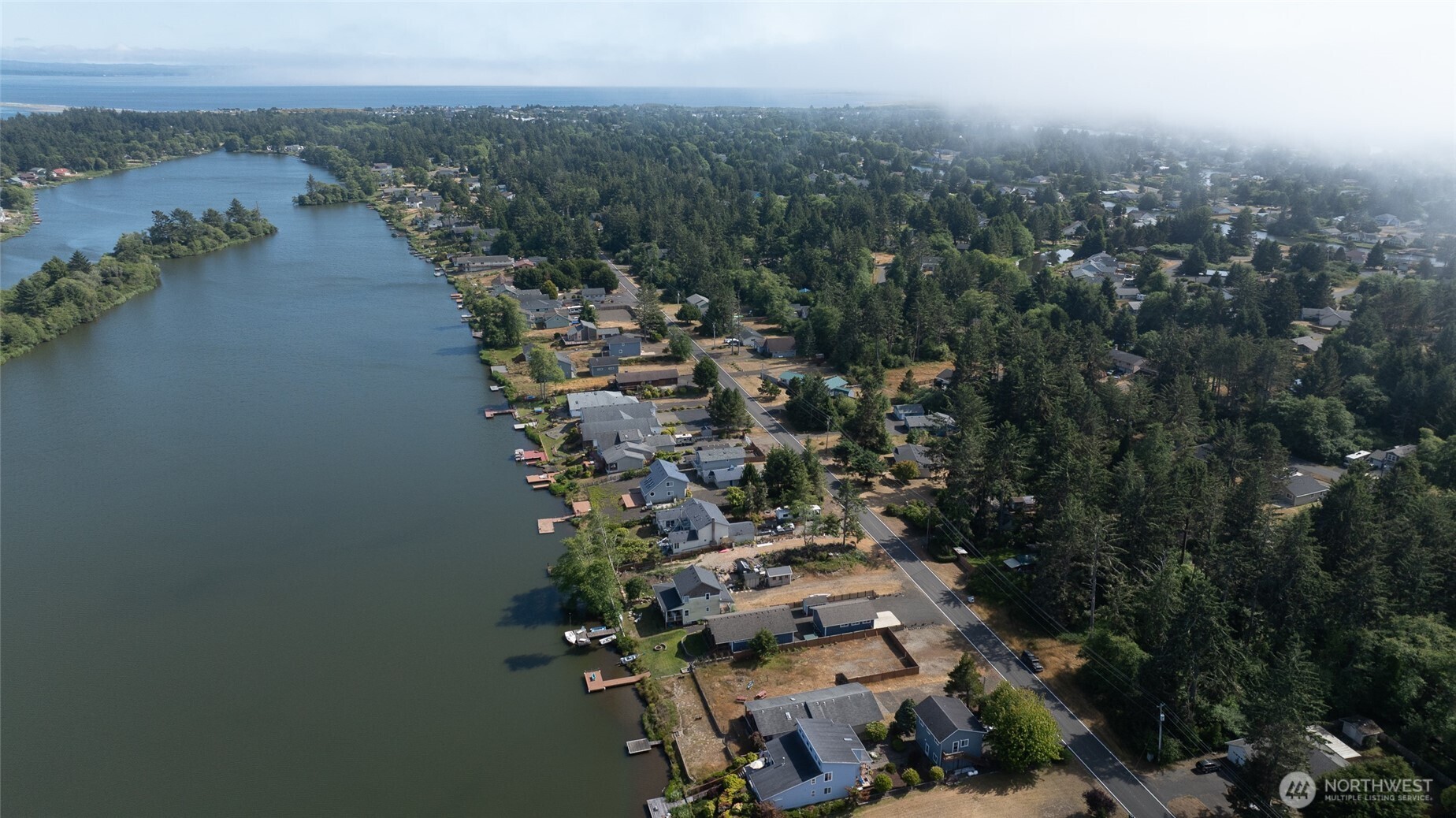 544 Mt Olympus Avenue SE, Ocean Shores, WA 98569