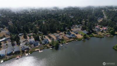 544 Mt Olympus Avenue SE, Ocean Shores, WA 98569 - Photo 4