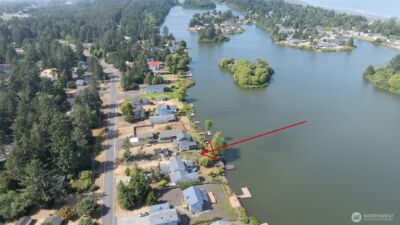 544 Mt Olympus Avenue SE, Ocean Shores, WA 98569 - Photo 6