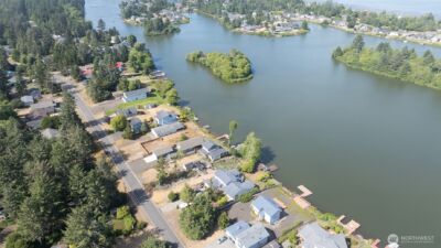 544 Mt Olympus Avenue SE, Ocean Shores, WA 98569 - Photo 7