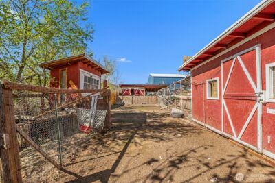 1053 S Perry Avenue , East Wenatchee, WA 98802 - Photo 34