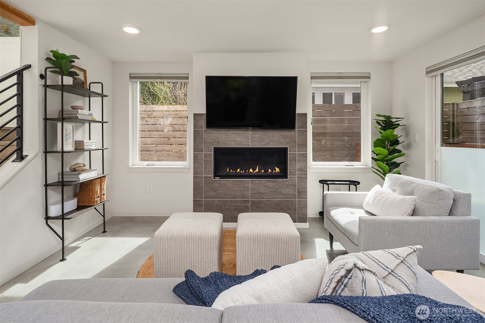 411 B NE 80th Street , Seattle, WA 98115