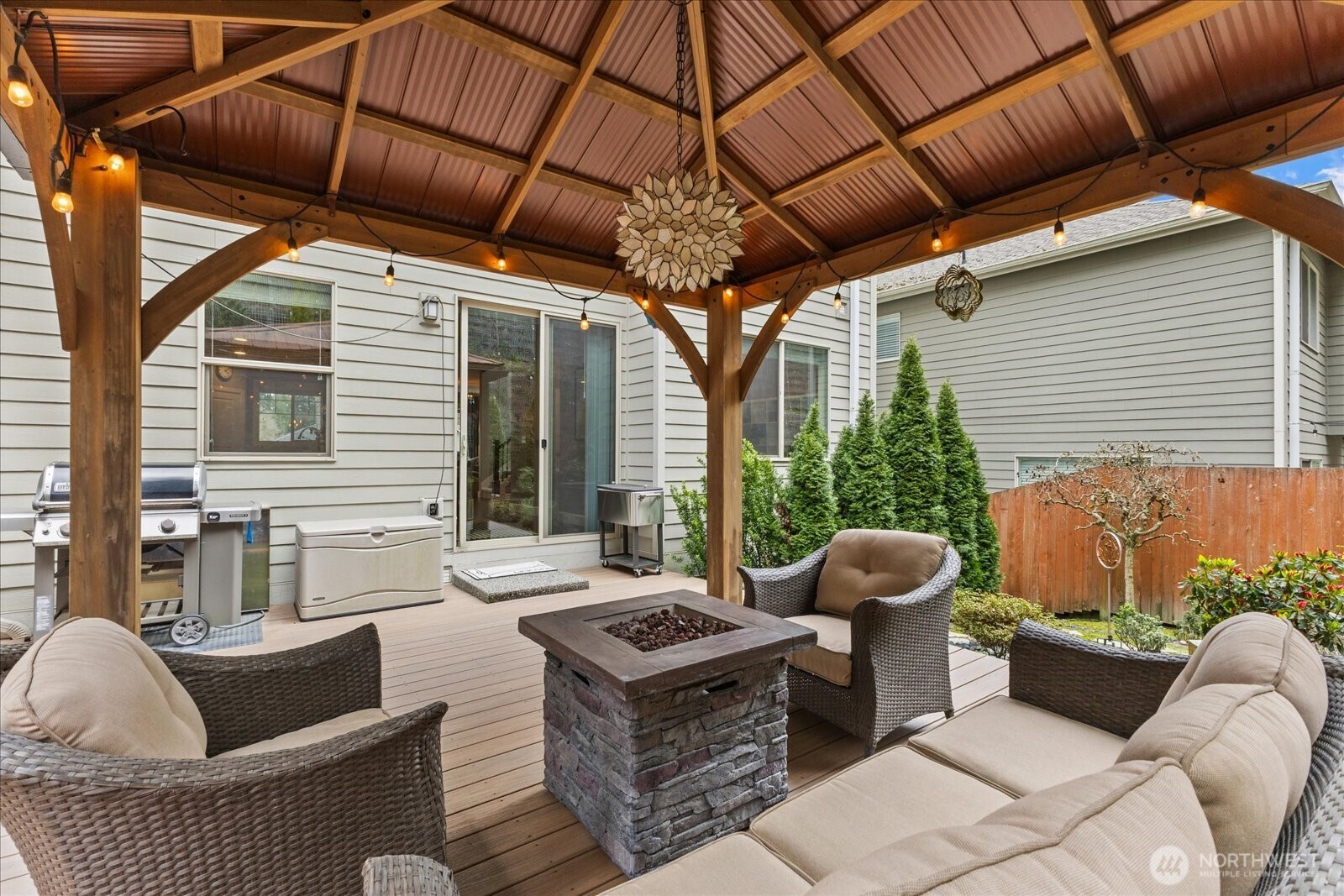 20048 94th Drive NE, Bothell, WA 98011-2348