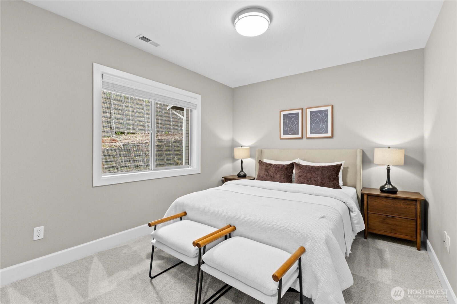 20048 94th Drive NE, Bothell, WA 98011-2348