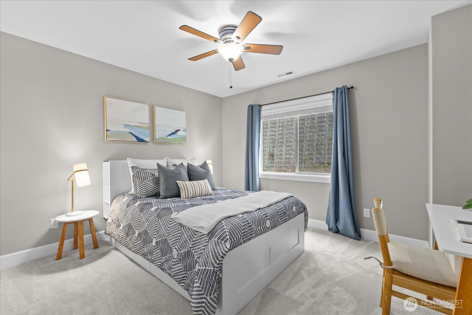 20048 94th Drive NE, Bothell, WA 98011-2348