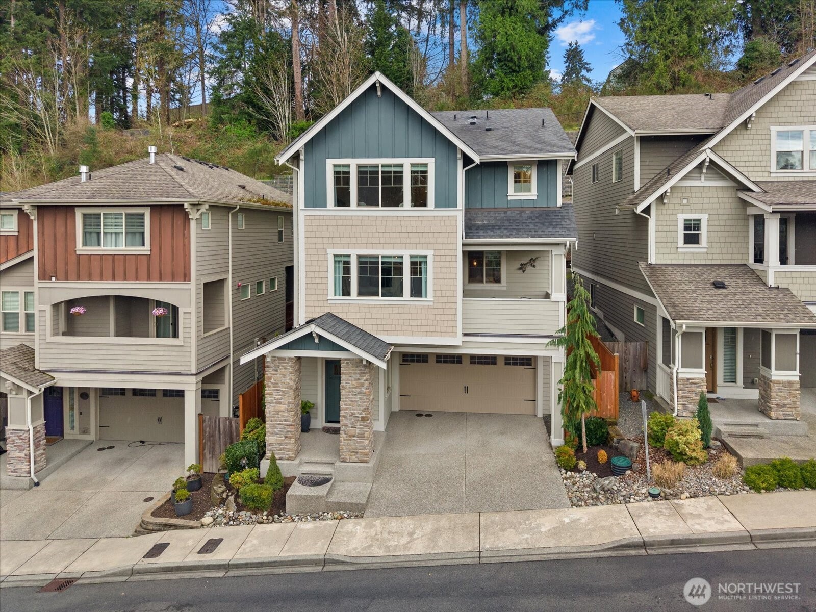 20048 94th Drive NE, Bothell, WA 98011-2348