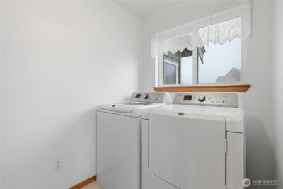 1924 5th Street SE, Puyallup, WA 98372 - Photo 15