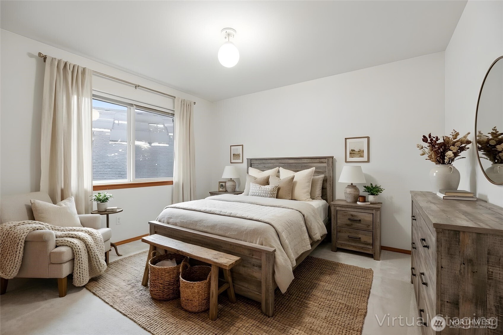 1924 5th Street SE, Puyallup, WA 98372