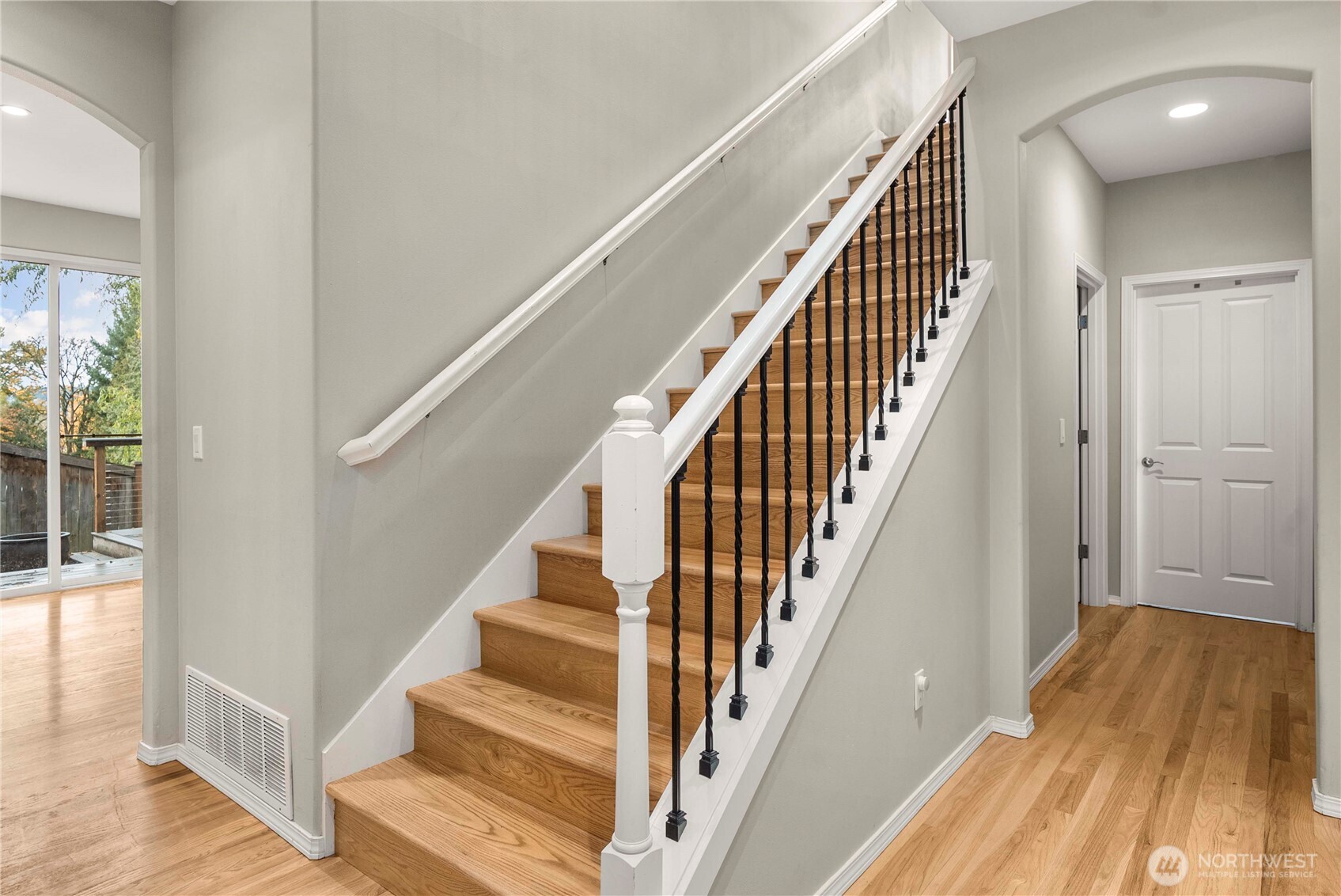 3723 Lincoln Court NE, Renton, WA 98056