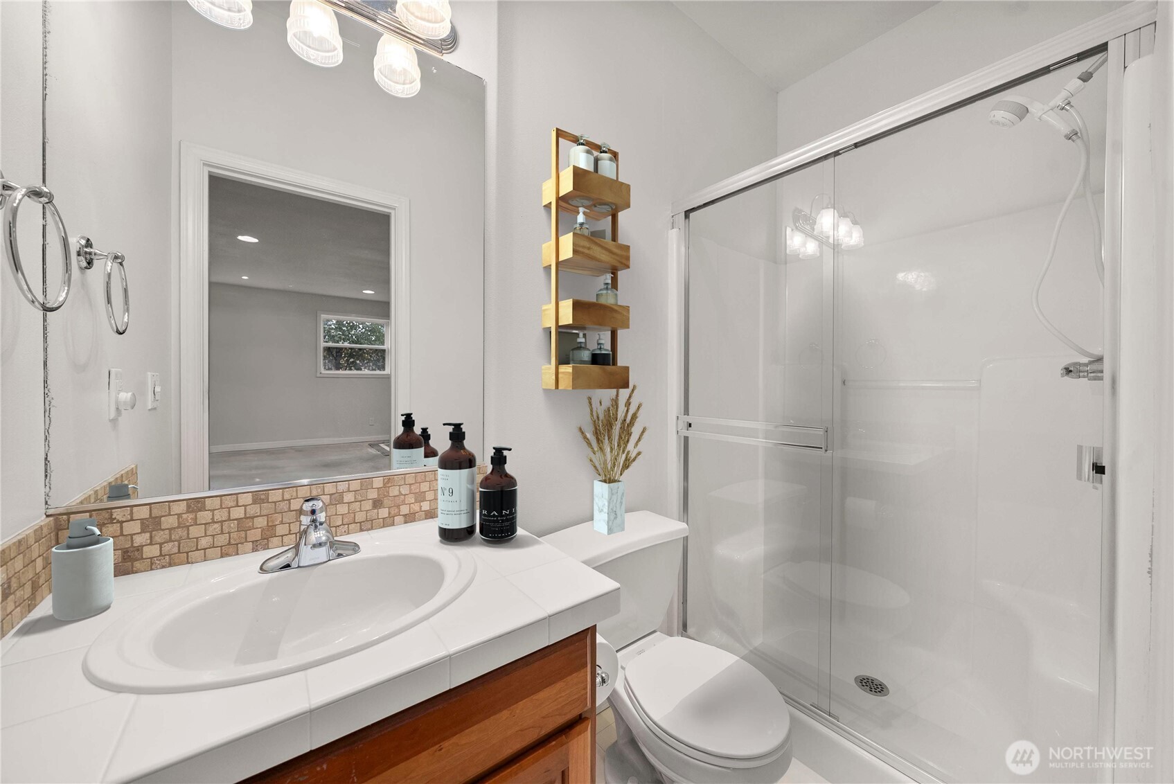 3723 Lincoln Court NE, Renton, WA 98056