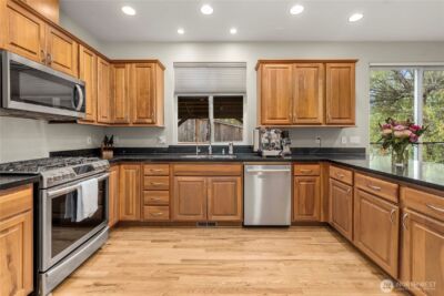 3723 Lincoln Court NE, Renton, WA 98056 - Photo 5