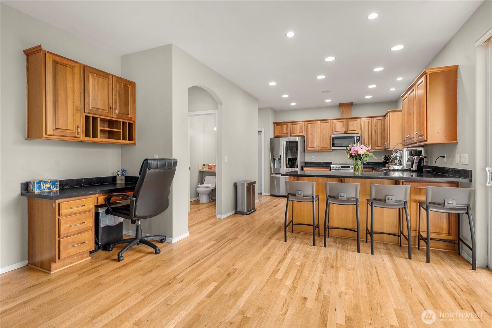 3723 Lincoln Court NE, Renton, WA 98056