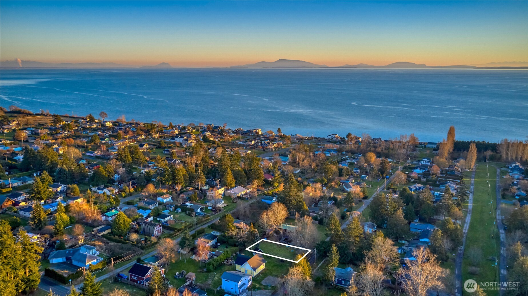 616 Mallard Lane , Point Roberts, WA 98281