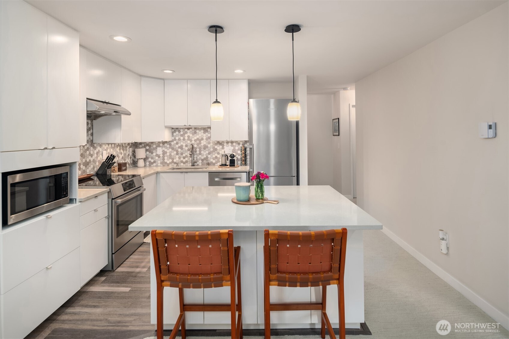 5225 50th Avenue NE #208, Seattle, WA 98105