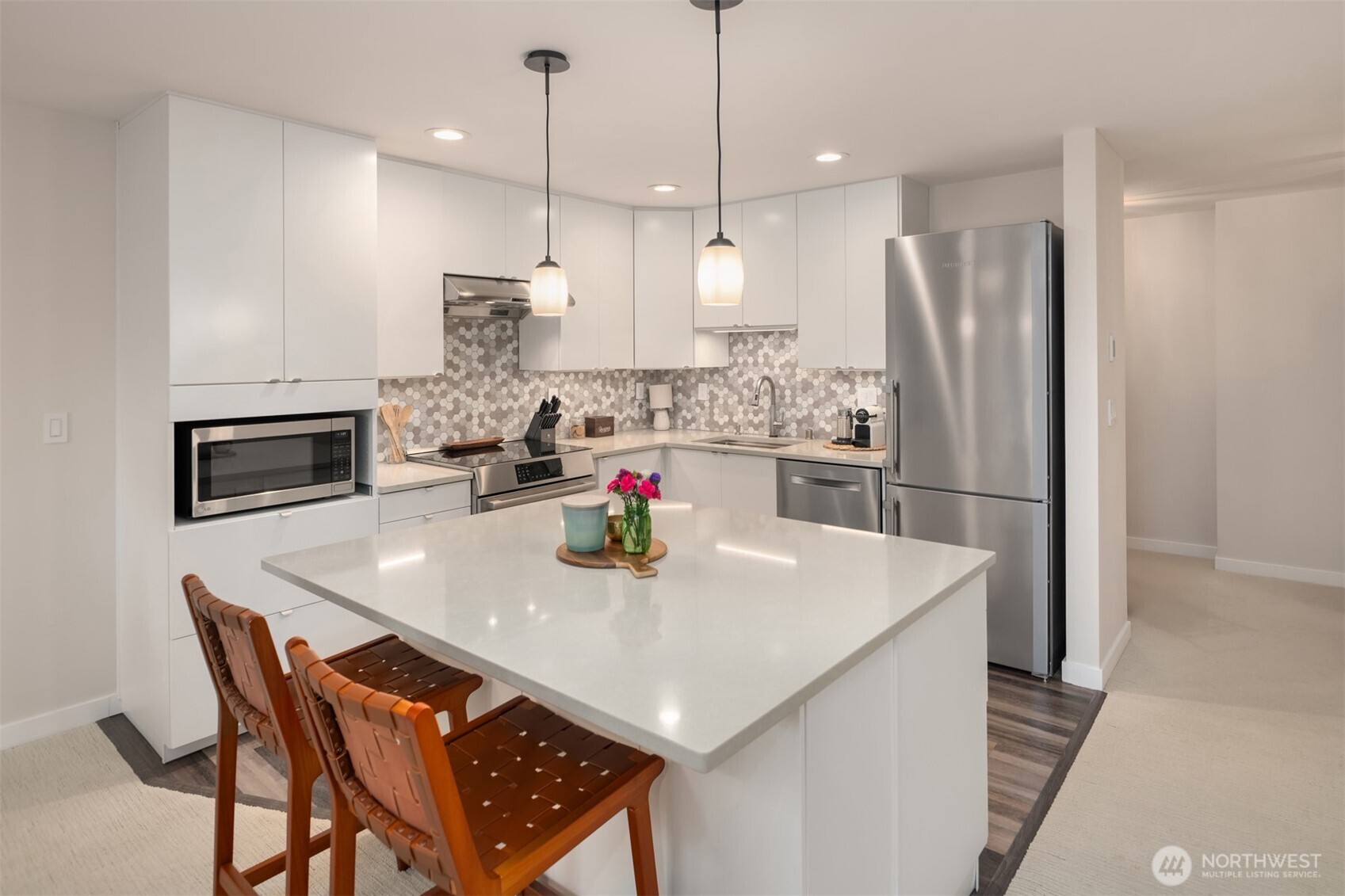 5225 50th Avenue NE #208, Seattle, WA 98105