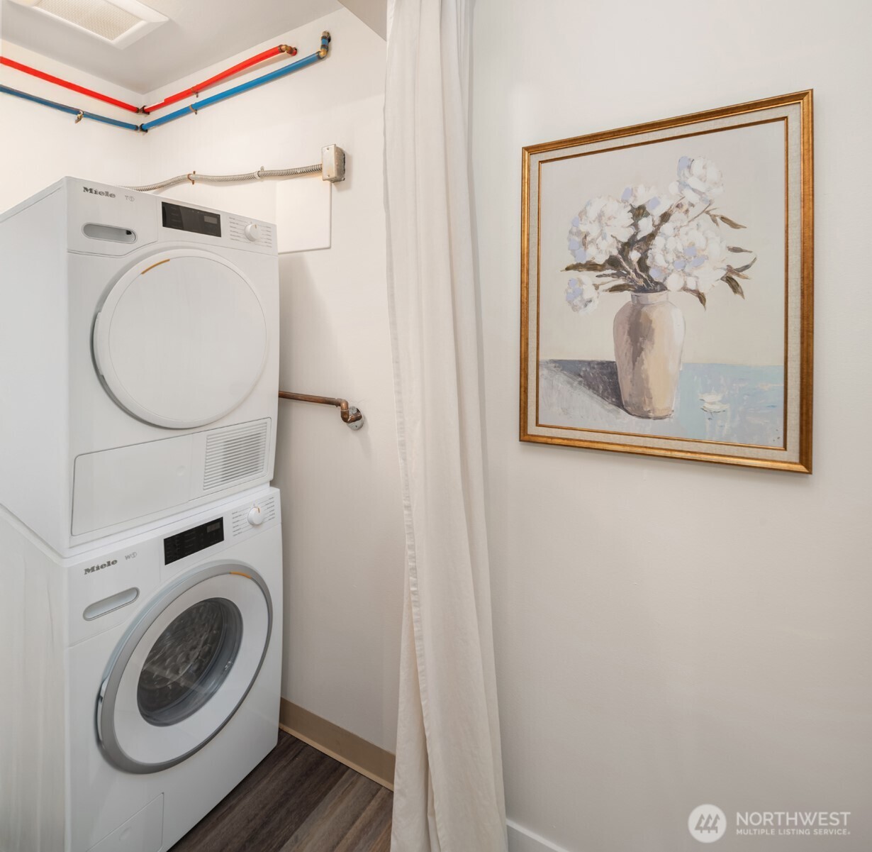 5225 50th Avenue NE #208, Seattle, WA 98105