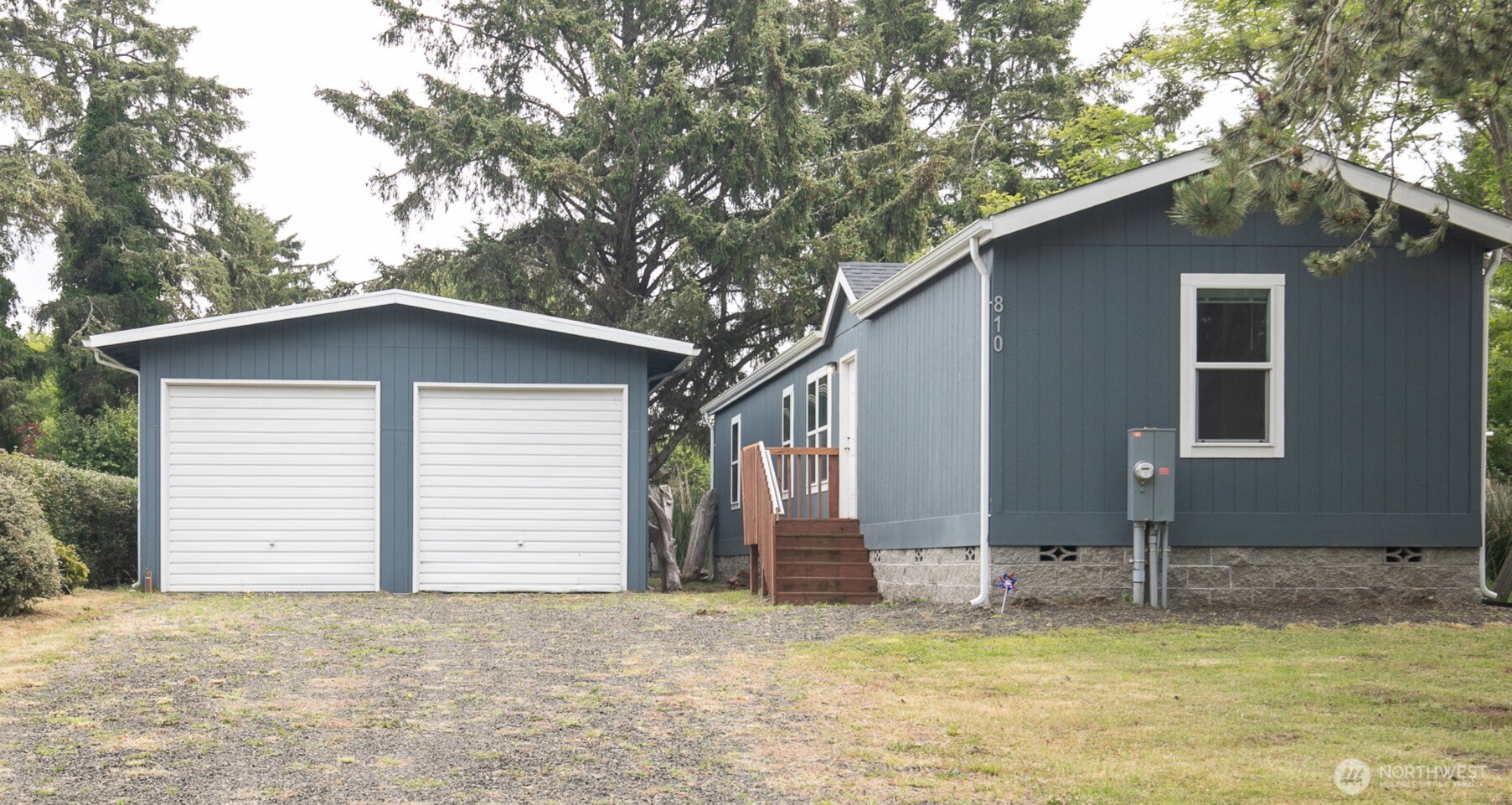 810 Magellan Avenue NE, Ocean Shores, WA 98569