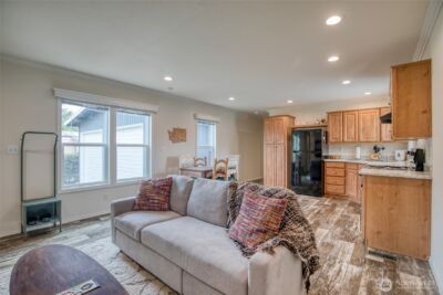 810 Magellan Avenue NE, Ocean Shores, WA 98569 - Photo 3